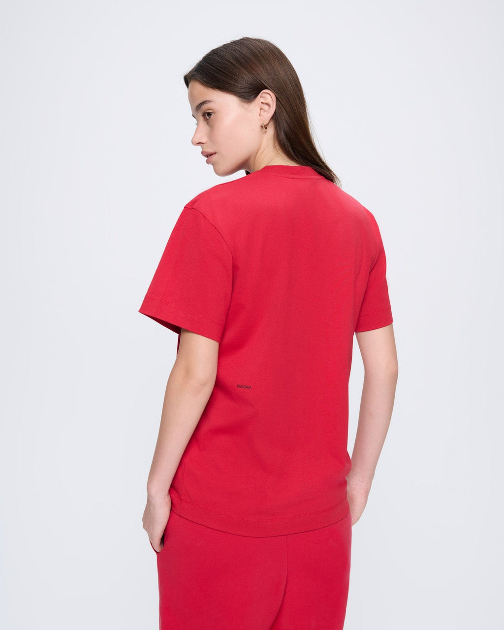 Womens 365 Midweight T-shirt—Goji red