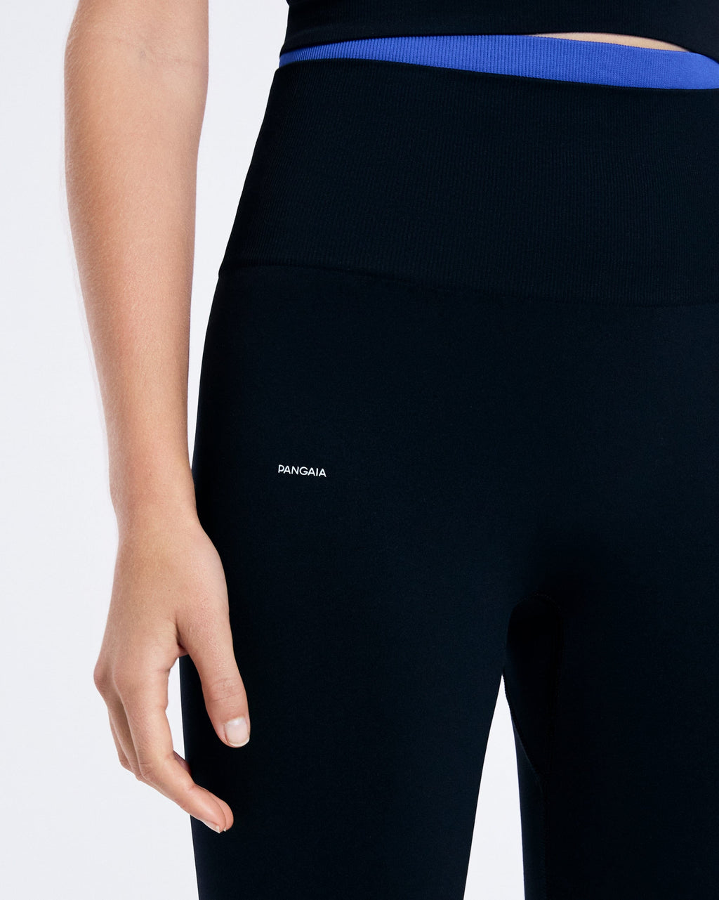 Womens 99% Bio-Based Compressive Leggings—Black