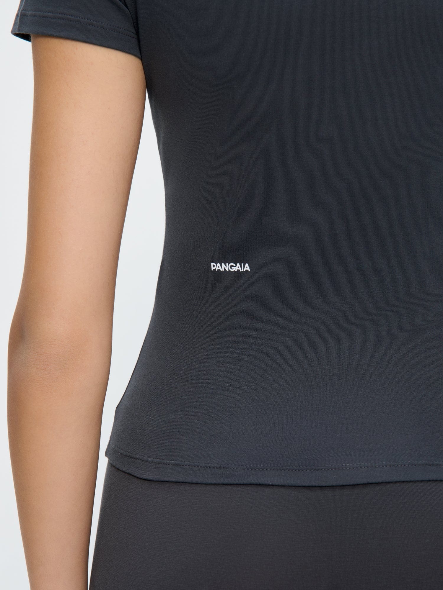 Womens Cotton-Stretch Slim T-Shirt—Smoked Black