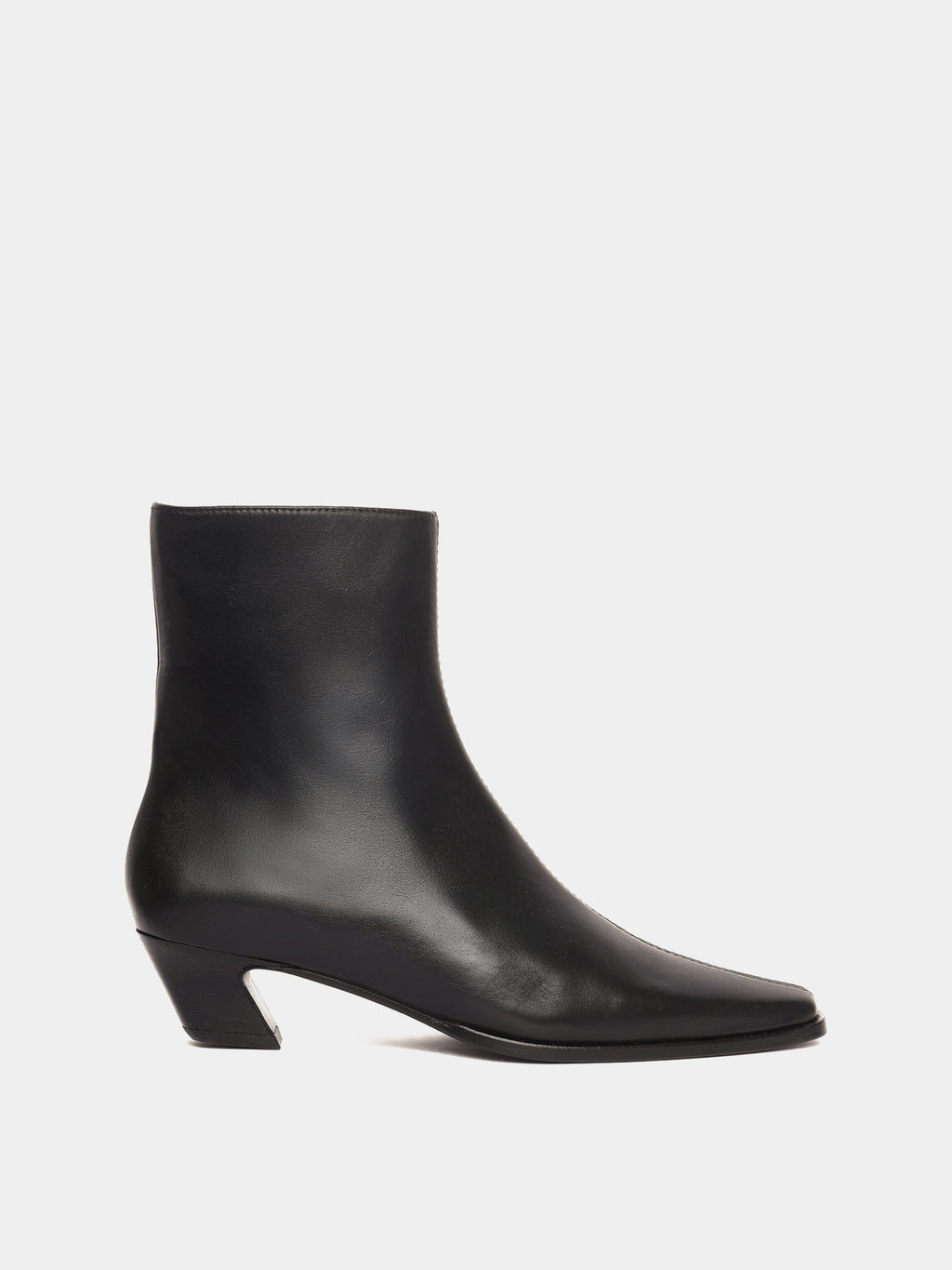 Melilla Black Boot