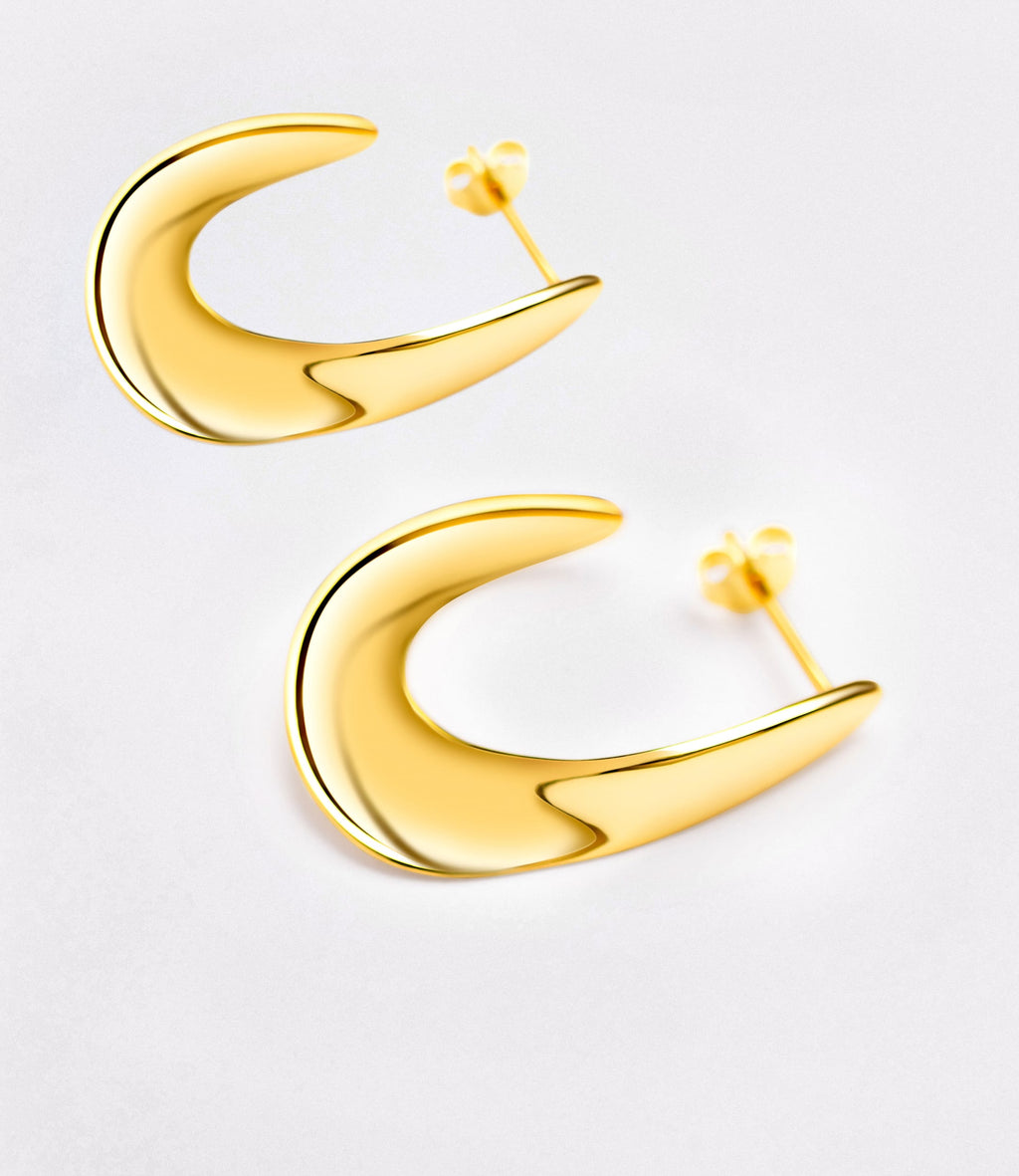 Luxe Twist Stud
