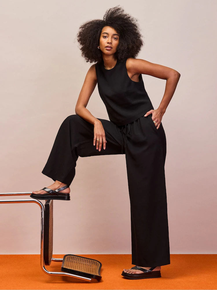 Ro&Zo Black Petite Drawstring Trousers With Linen