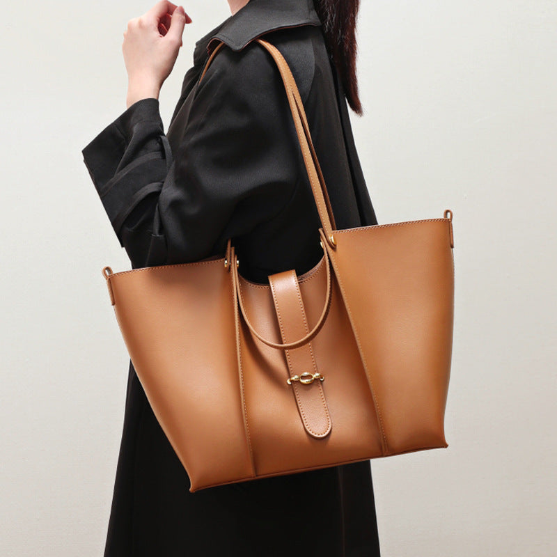 Elegant Holly Tote Bag